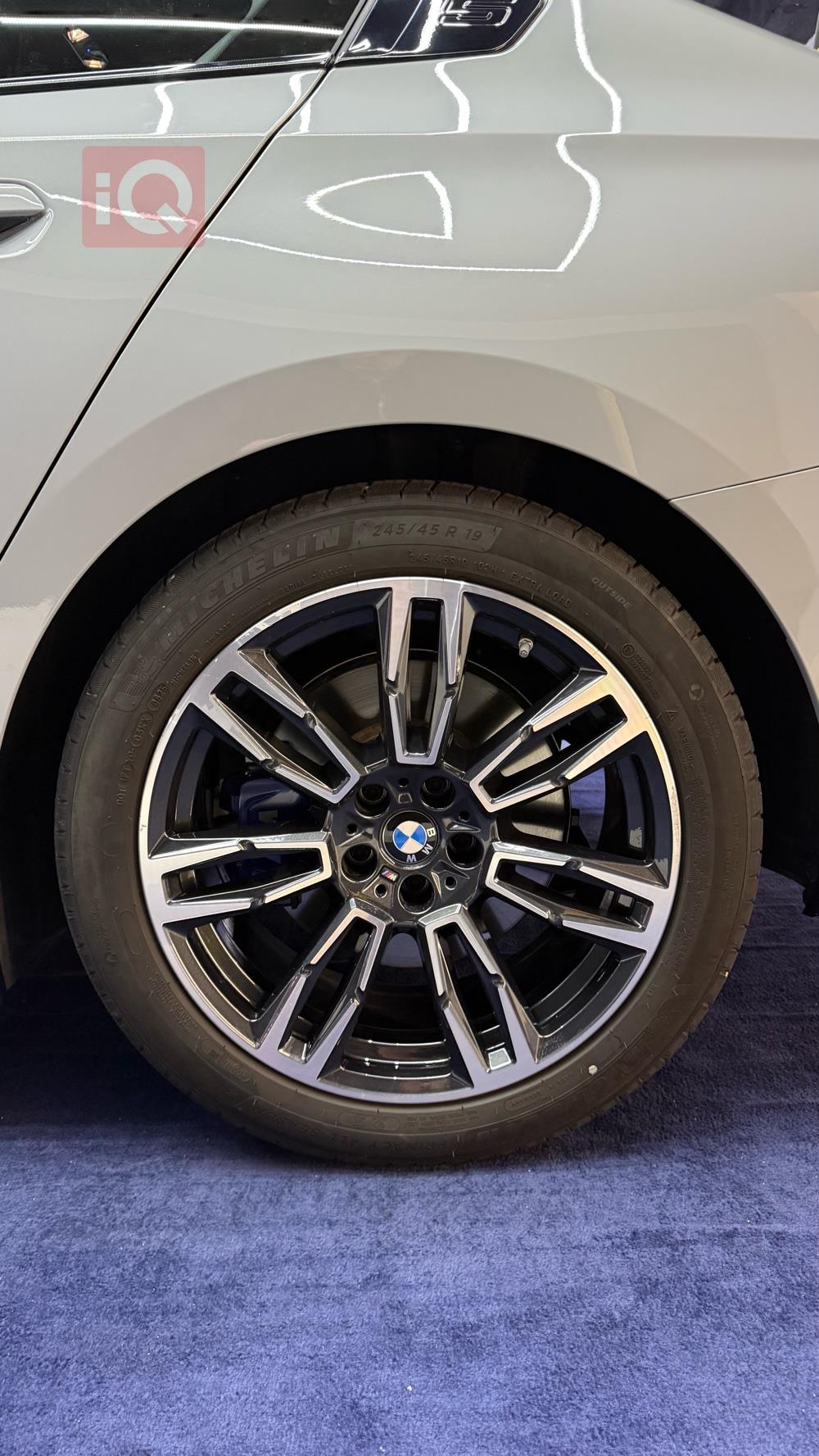 بي ام دبليو الفئة 5